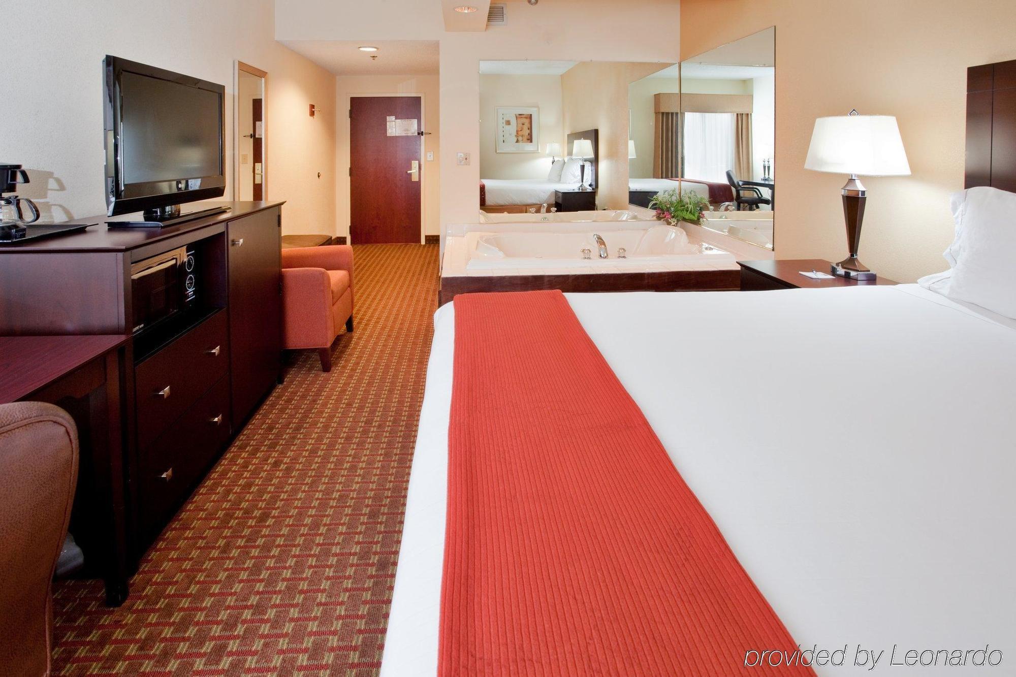 Hampton Inn Covington Va Habitación foto